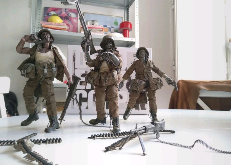 Ashley Wood 3A Dead Easy Corps 8 inch (ThreeA)