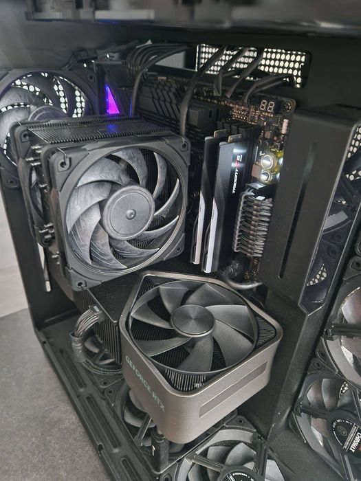 Komputer stacjonarny RTX 4090 FE