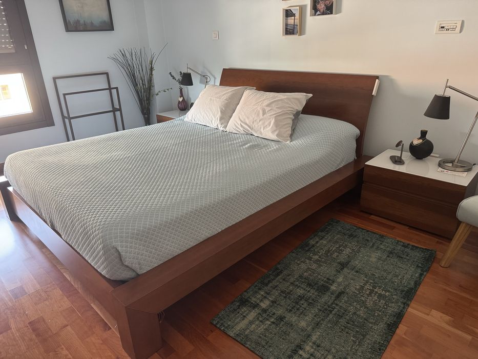 Mobilia Quarto (Cama + Mesas Cabeceira) ALEAL