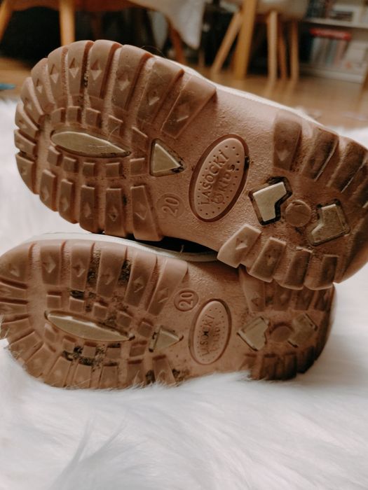 Zimowe buciki Lasocki 20