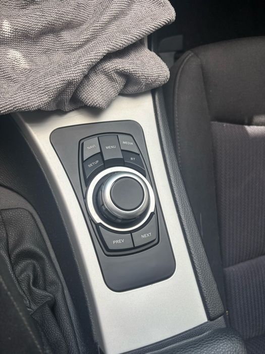 Tela Android 14 com GPS BMW E90 E91 E92 E93 + Idrive incluído.
