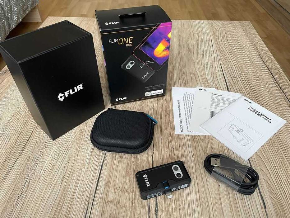 FLIR ONE Pro iOS kamera termowizyjna do telefonu iPhone jak nowa bdb