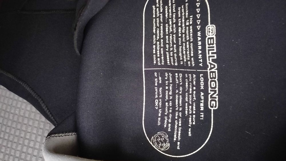 Fato surf Billabong tamanho XS