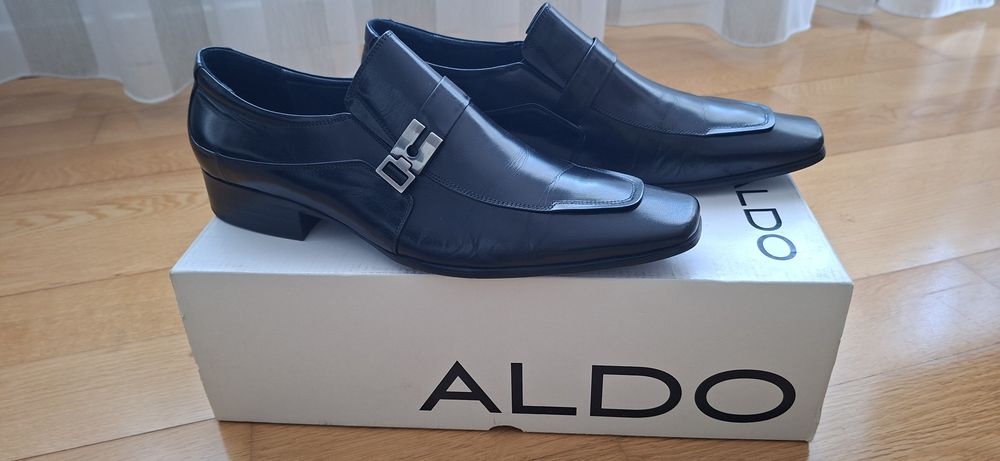 Sapatos Pretos Homem Tam42 NOVOS