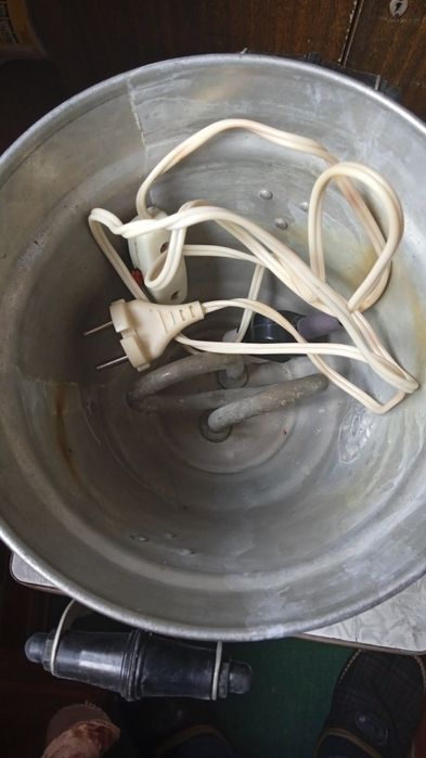 Самовар електричний