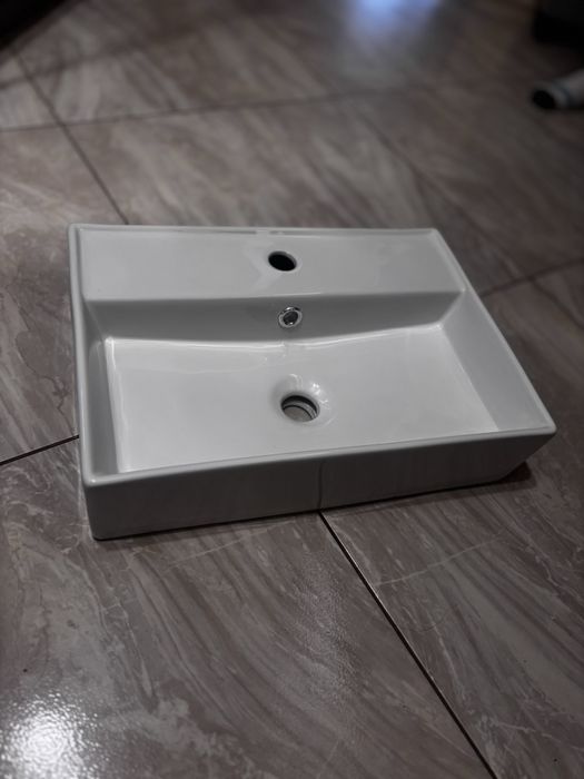 Раковина умивальник настільний підвісний