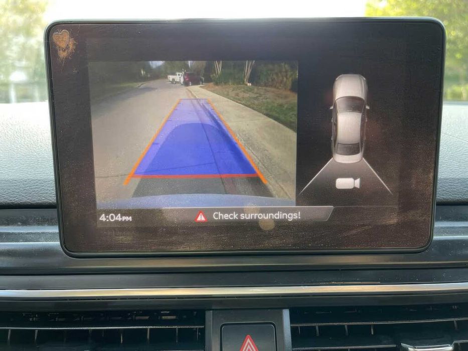 Audi A4 Premium      2017