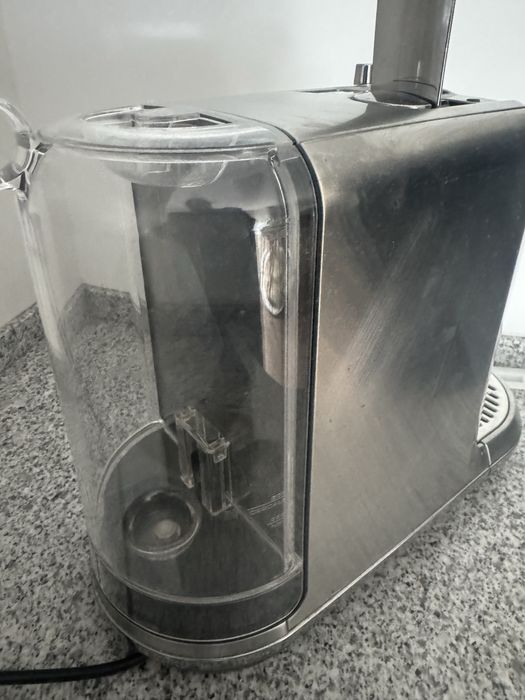 Maquina cafe Nespresso Creatista Plus