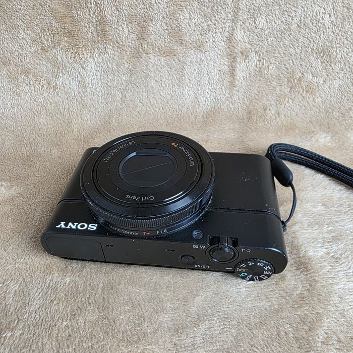 Sony Cyber-shot DSC-RX100