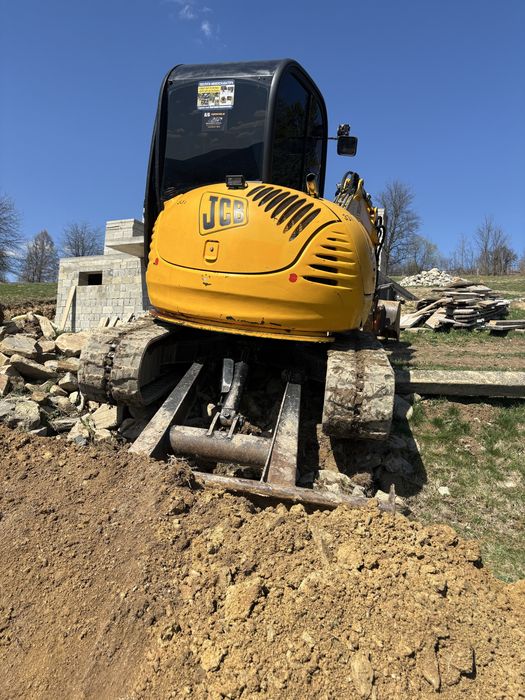 Продається ескаватор в робочому стані JSB8045