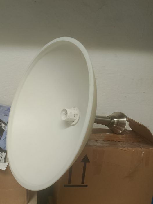 Lampa wisząca biały klosz