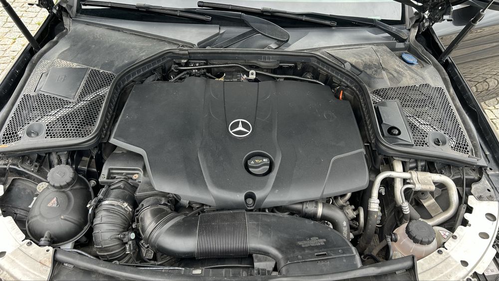 Mercedes-Benz C 220 d , cx Aut. Full Extras Muito Estimado