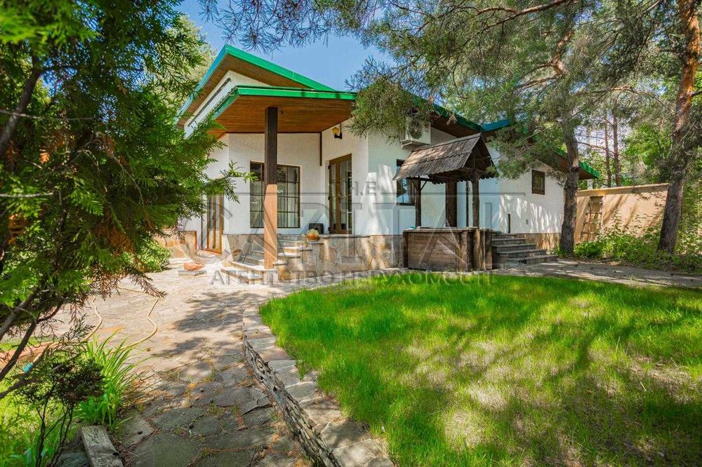 Оренда автономного будинку Козин 600 м2 3 пов, гараж, басейни, генерат