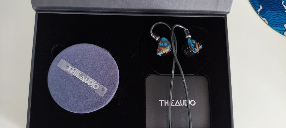 ThieAudio Origin 1DD+4BA+2EST+1BC