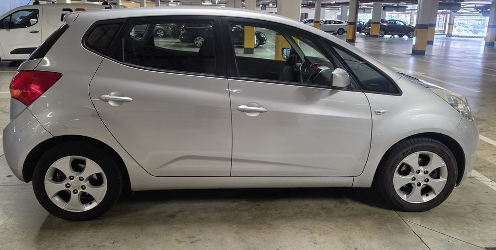 Kia Venga 2013 Ecodynamic 1.4 — photo 4