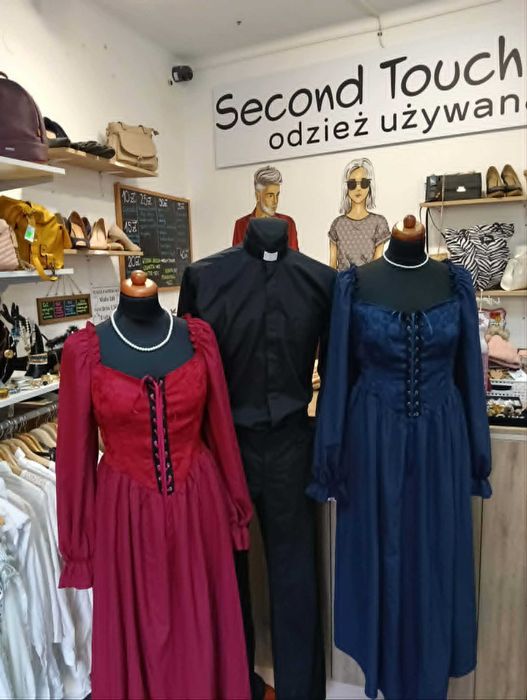 Wyposażenie sklepu odzieżowego Fv VAT