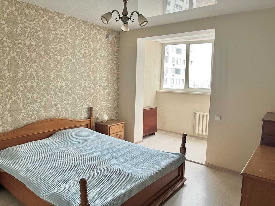 Продаж дохідної нерухомості діючий бізнес Освіти 14а 241м2 без комісії