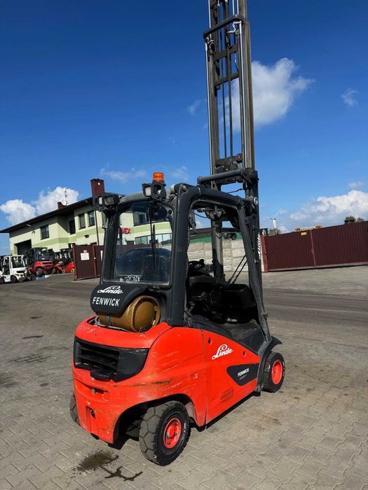 Вилковий навантажувач Linde H20T газ, Triplex 5.45 м, бічне зміщення, позиціонер вил, 2017 рік