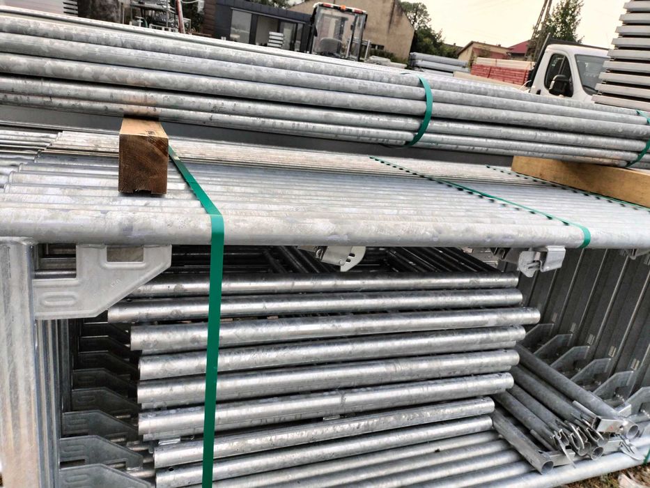 Rusztowanie klinowe fasadowe SL73 300m2 baumann altrad