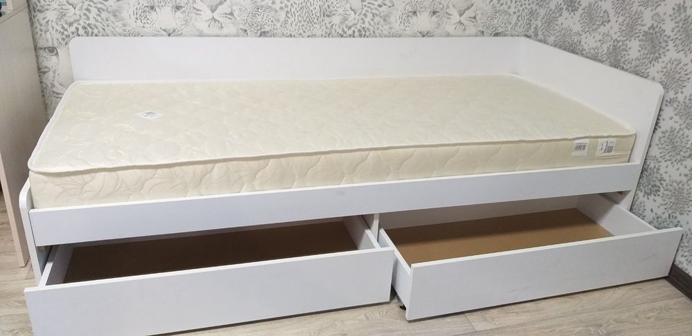 КОМПЛЕКТ белая кровать с ящиками. Односпальная кровать. Детская: 3 270 ...