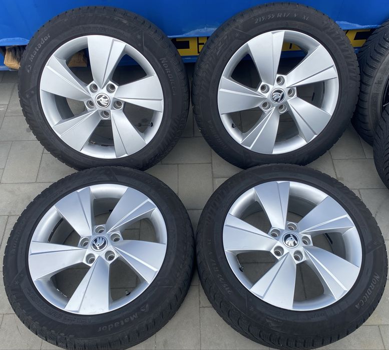 Alufelgi z oponami 215/55 R17 Skoda Superb 3V Karoq VW Passat T-Roc