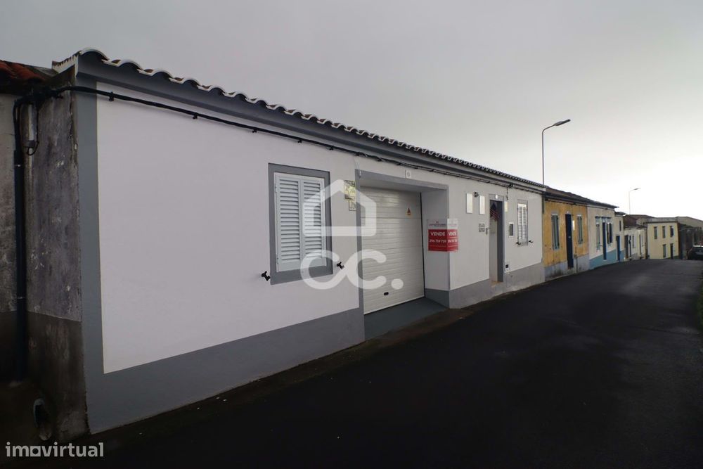 Moradia com 3 Quartos - Povoação