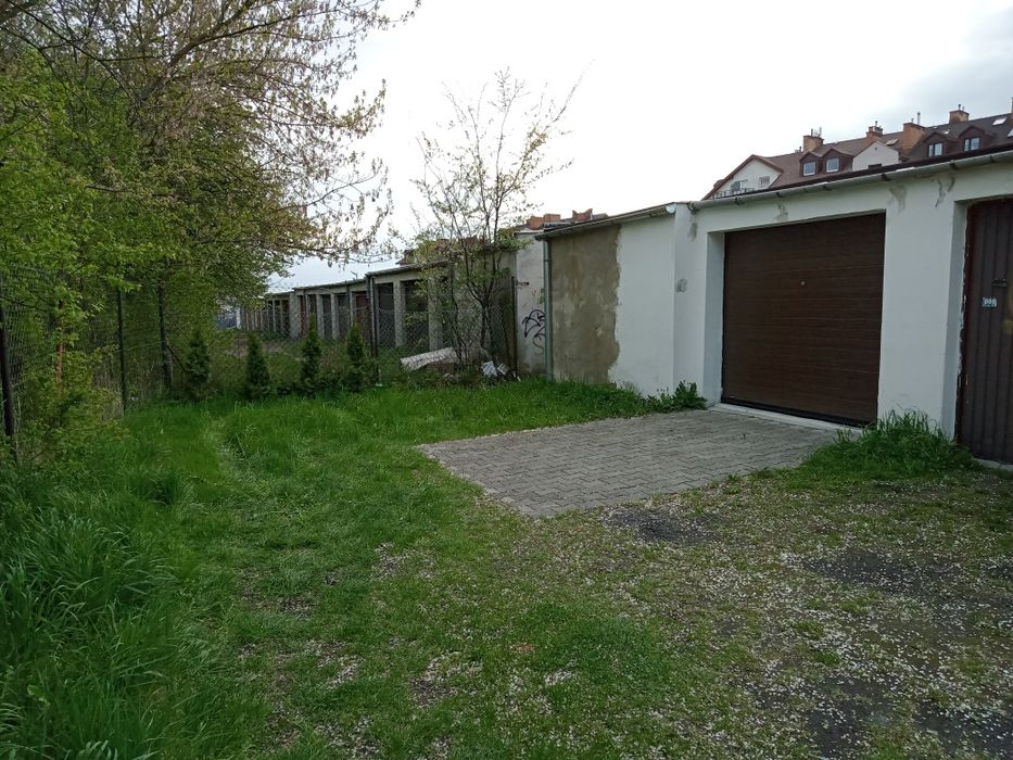 Garaż  na wynajem Poprzeczna/ Lege Artis