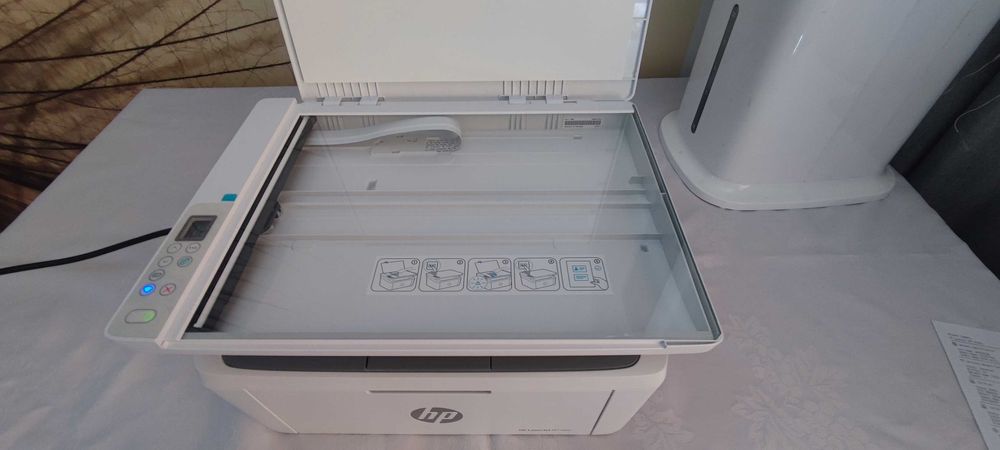Drukarka laserowa mono czarnobiała M140w