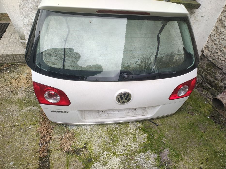 Klapa tylna bagażnika VW passat B6 kombi