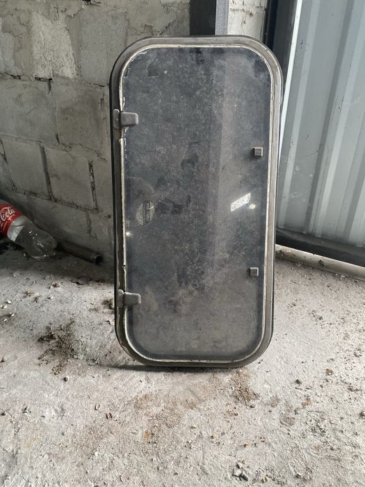 Продам люк на газель