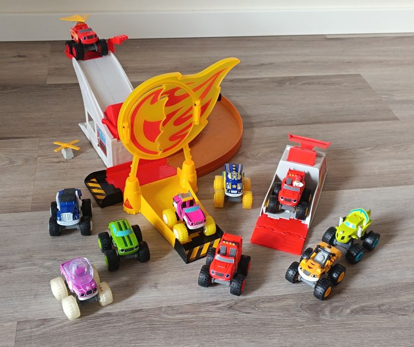 Blazer and the Monsters Machines