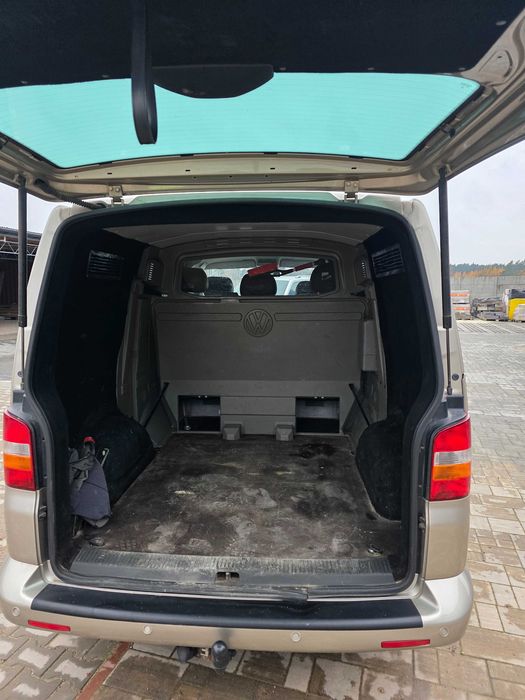 VW Transporter 2008 2.5tdi 5 osobowy skóry