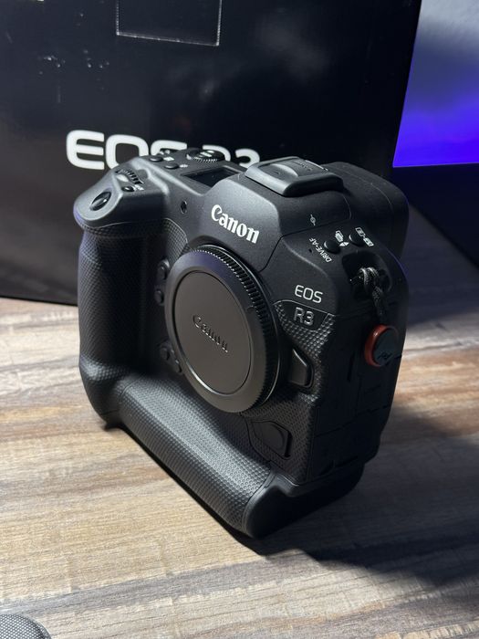 Canon R3 Corpo Pouco uso