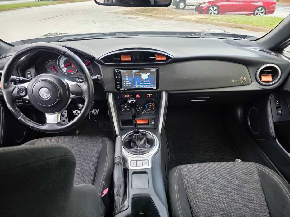 Toyota 86      2018