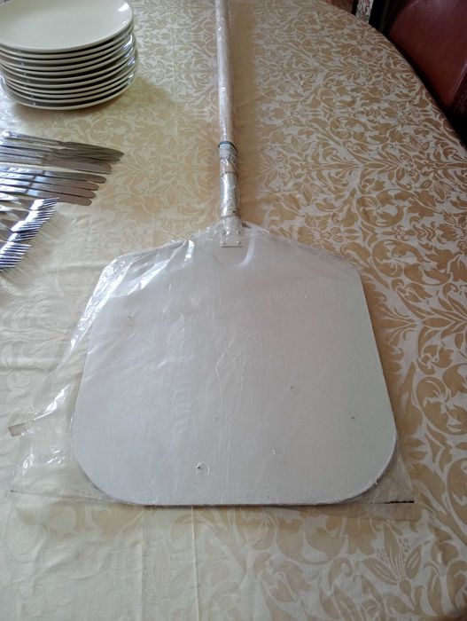Pala de pizza  nova