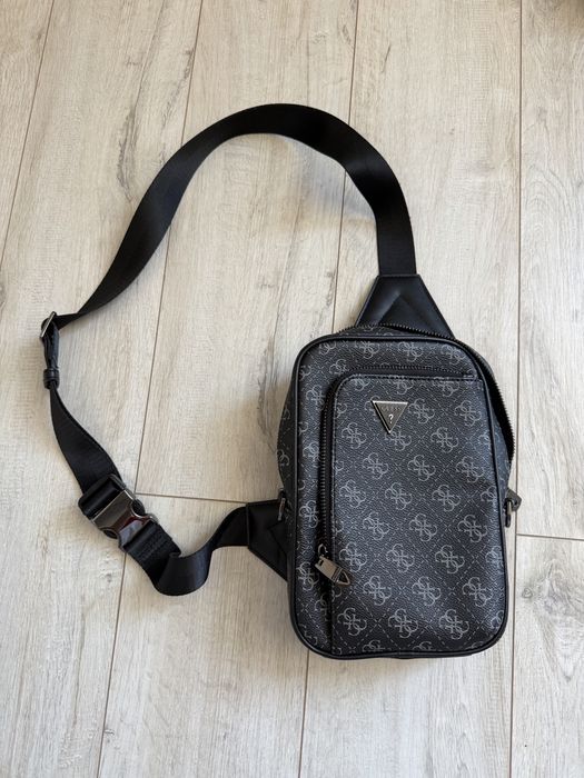 Сумка-слінг Guess чорна, оригінал, нова