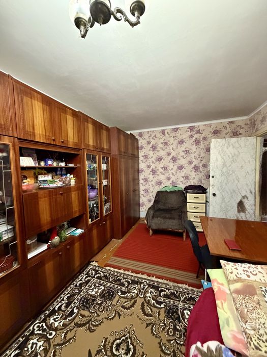Продаж 2 кім.квартири , р-н Попова