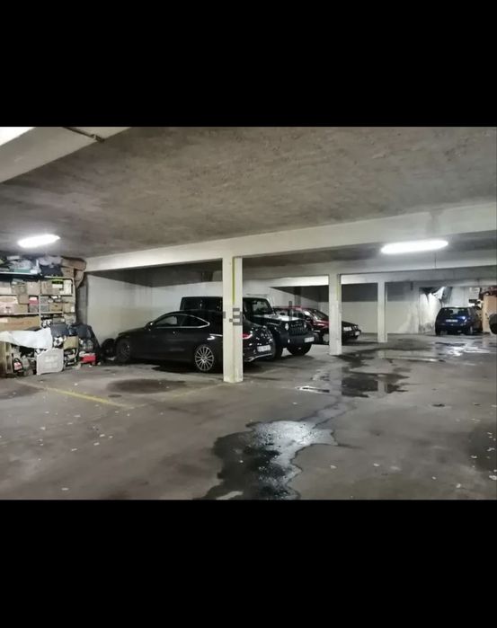 Lugar Garagem para 1 veiculo