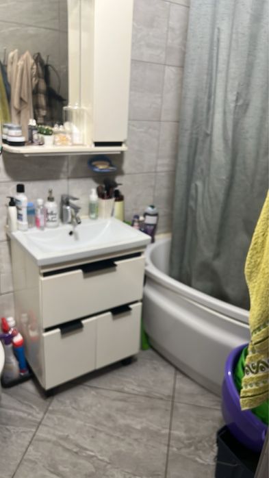 Двокімнатна Гоща