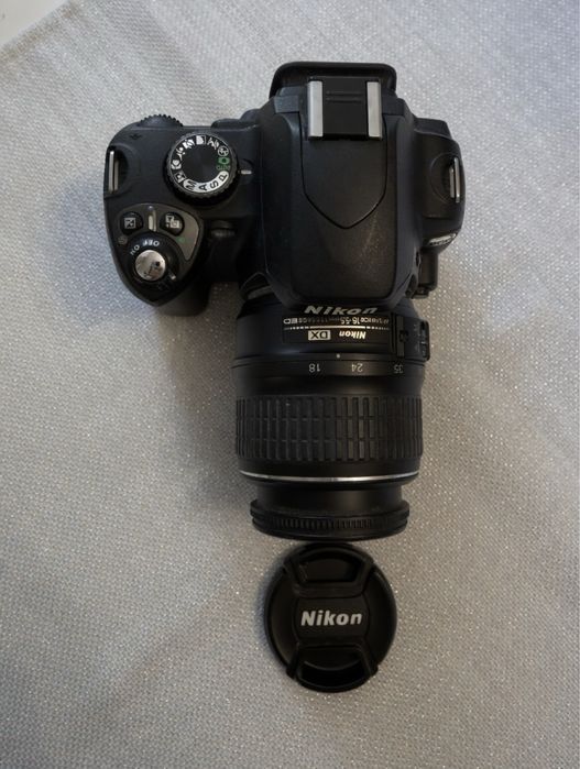 Nikon D60 + об’єктив 18-55 мм