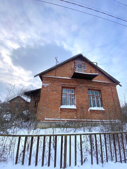 Продаж Цегляного Будинка за 8км від Хмельницького VS
