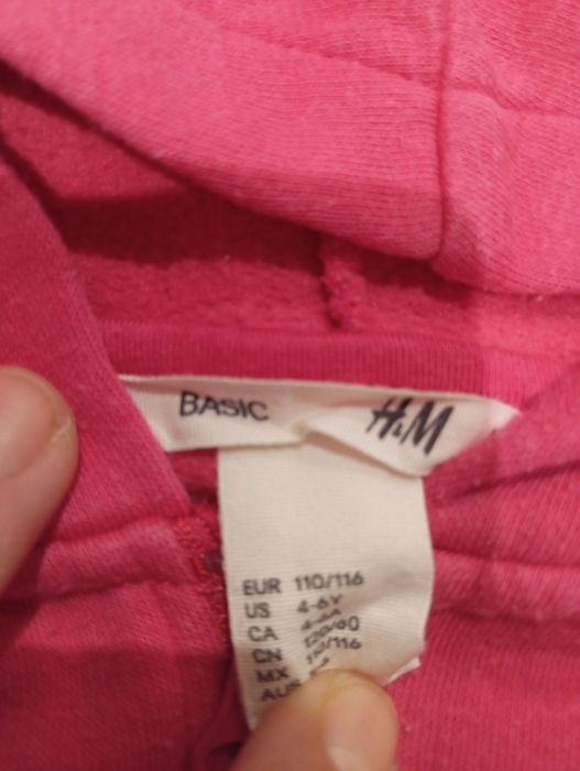 Bluzy w rozmiarze 110/116