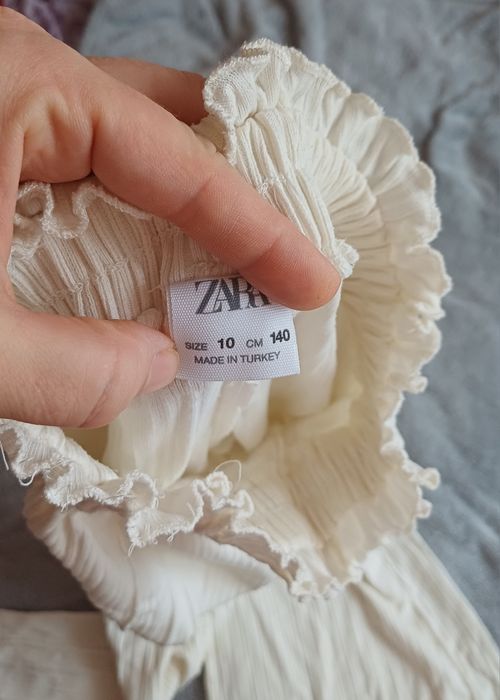 Костюм для дівчинки від Zara