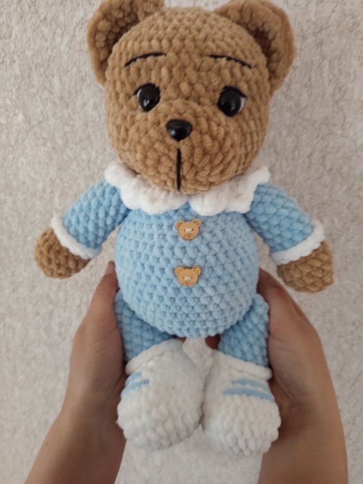 Вязанный плюшевый мишка ручной работы