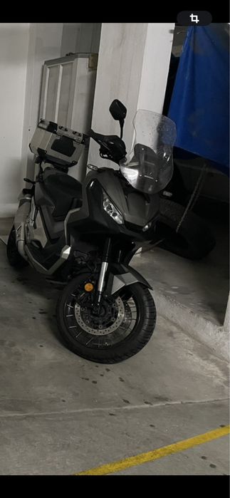 Honda X-adv 750 cc
