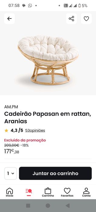 Poltrona papasan em rattan com almofada azul