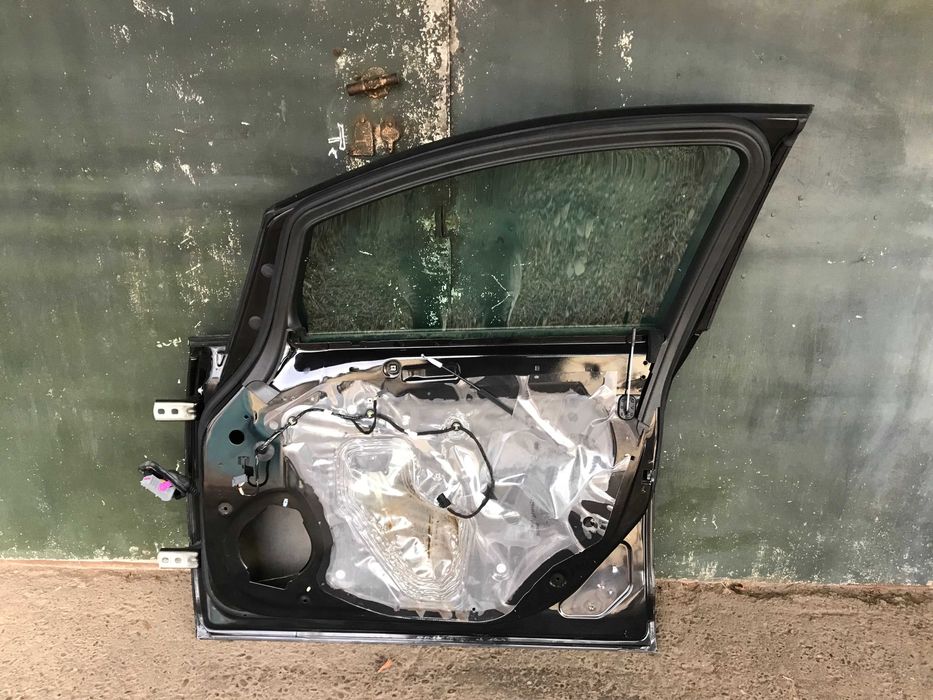 Двері Opel Astra J