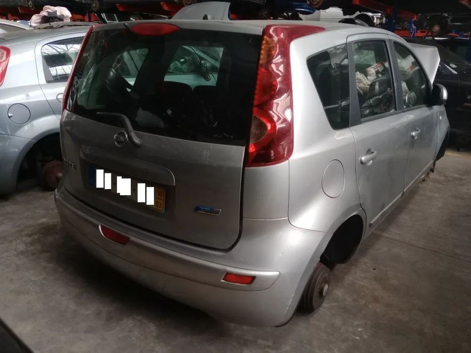 Nissan Note 2010 para peças