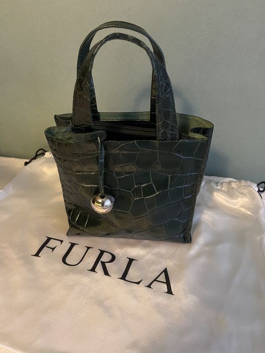 Сумка женскя с короткой ручкой FURLA