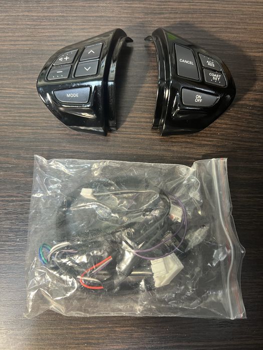 Кнопки руля Mitsubishi